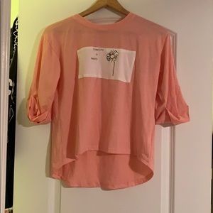 Quarter sleeve top
